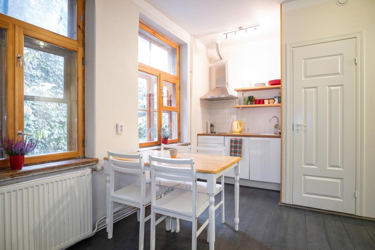 Dream Stay - Bright 2-Bedroom 2-Floor Old Town Apartment تالين المظهر الخارجي الصورة