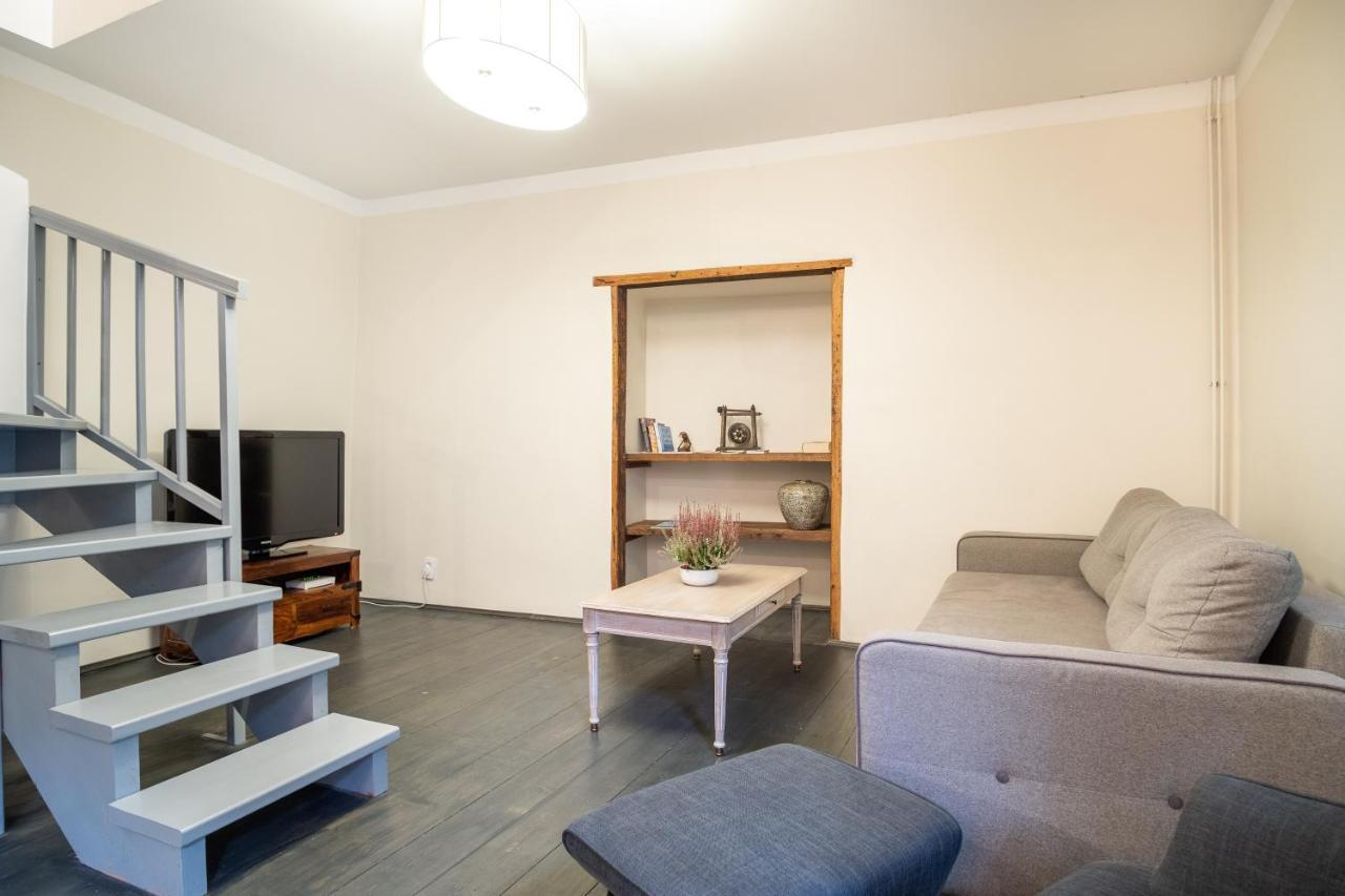 Dream Stay - Bright 2-Bedroom 2-Floor Old Town Apartment تالين المظهر الخارجي الصورة