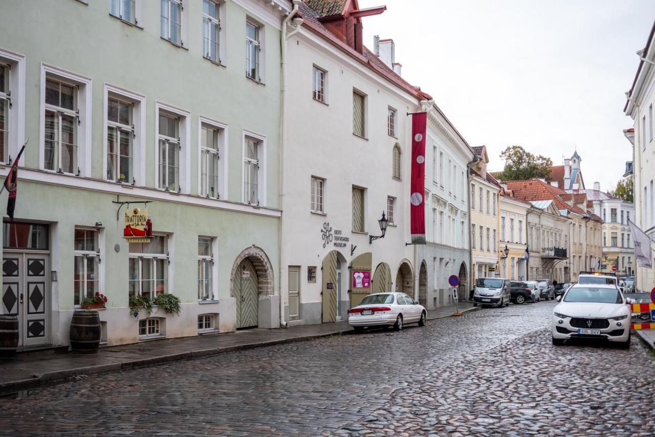 Dream Stay - Bright 2-Bedroom 2-Floor Old Town Apartment تالين المظهر الخارجي الصورة