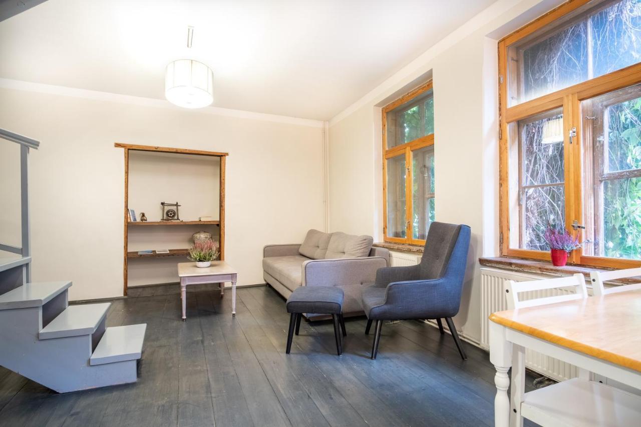 Dream Stay - Bright 2-Bedroom 2-Floor Old Town Apartment تالين المظهر الخارجي الصورة