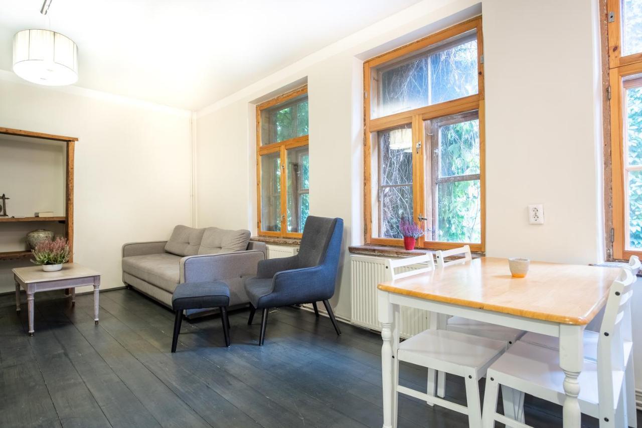 Dream Stay - Bright 2-Bedroom 2-Floor Old Town Apartment تالين المظهر الخارجي الصورة