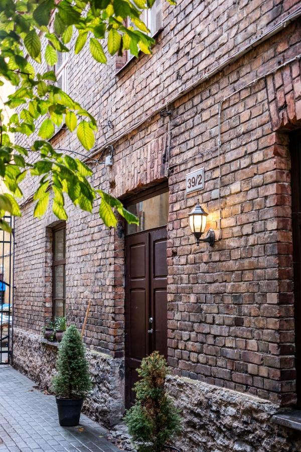 Dream Stay - Bright 2-Bedroom 2-Floor Old Town Apartment تالين المظهر الخارجي الصورة